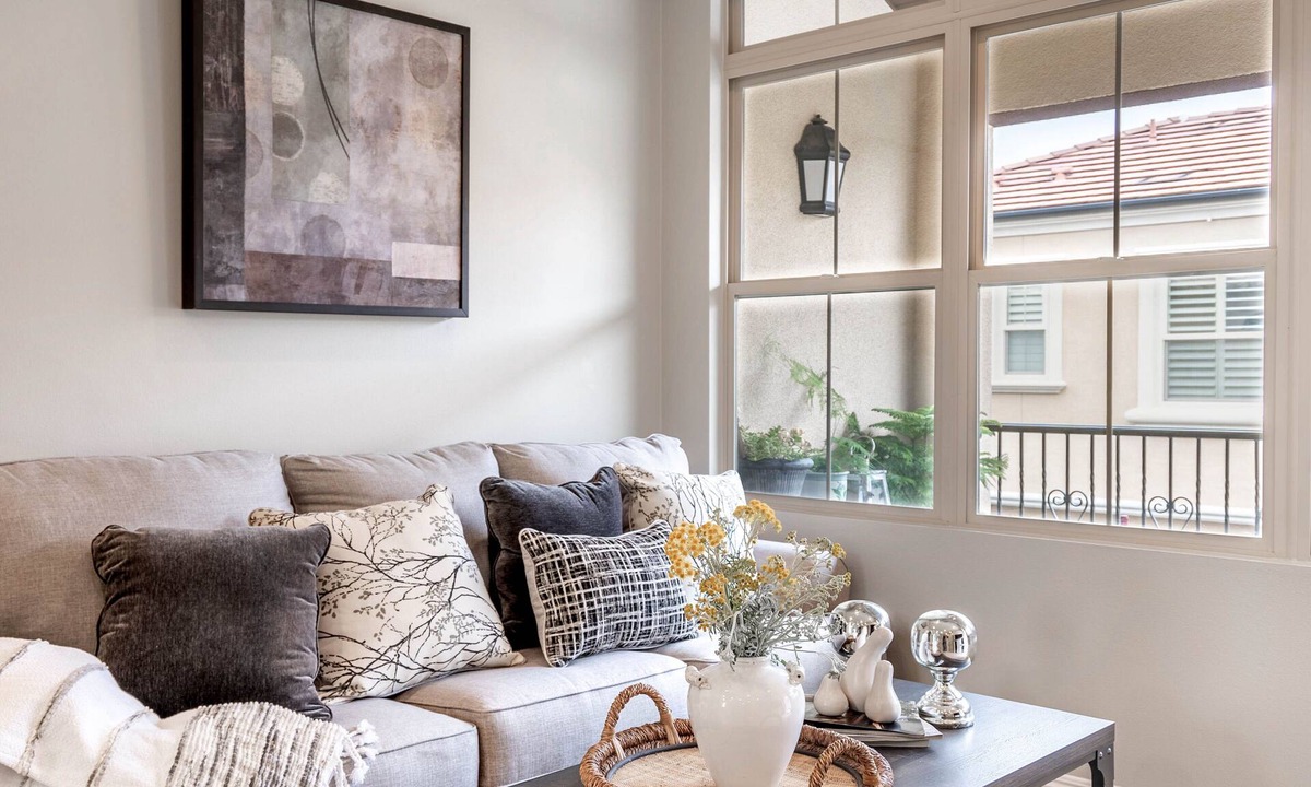 Cypress Village Condo | Irvine Oasis - Luxury 2BR Condo