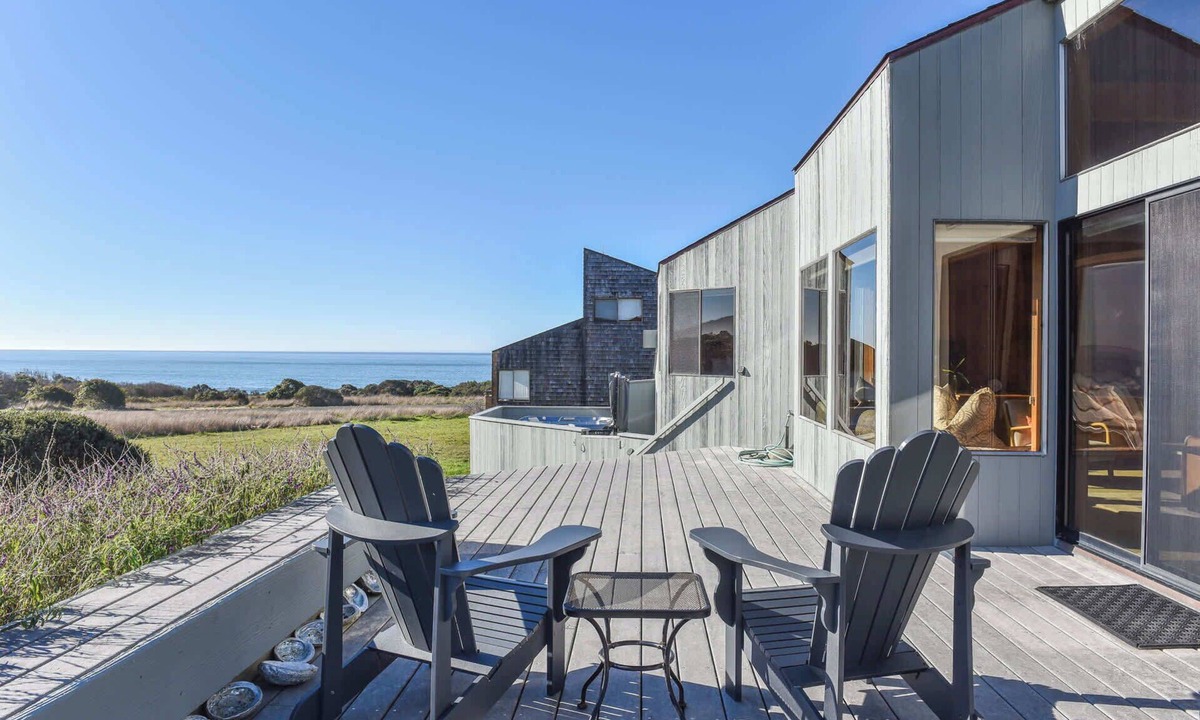 Sea Ranch House | Kabella | Pet Friendly w/Hot Tub!