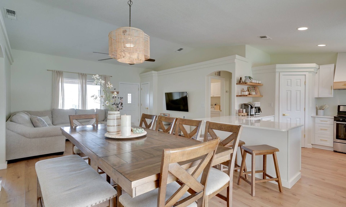 Lake Havasu City House | Lake Havasu Home w/Fire Pit & Grill, 3 Mi to Lake