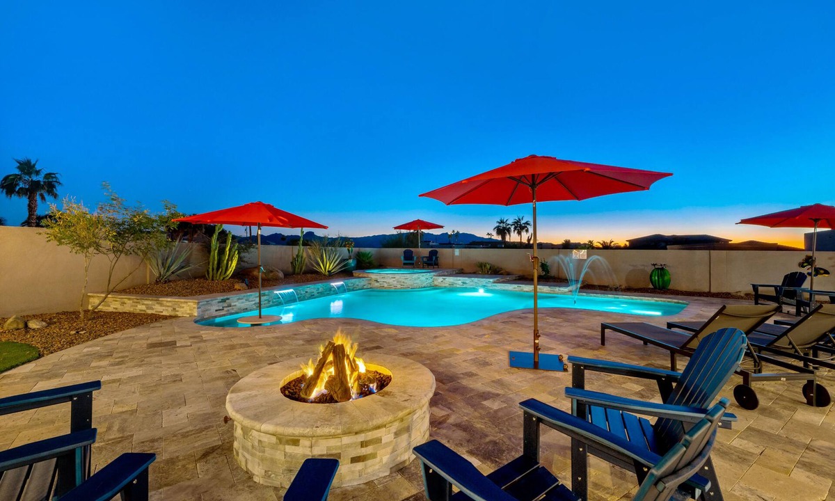 Lake Havasu City House | Lake Havasu Retreat Pool Spa Firepit Game Room RV Hookups WOW!