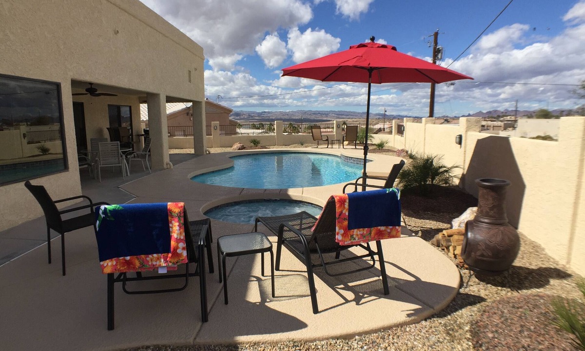 Lake Havasu City House | Lake Side of Highway, Mins. to Water, Heated Pool & Spa, Up close Lake Views