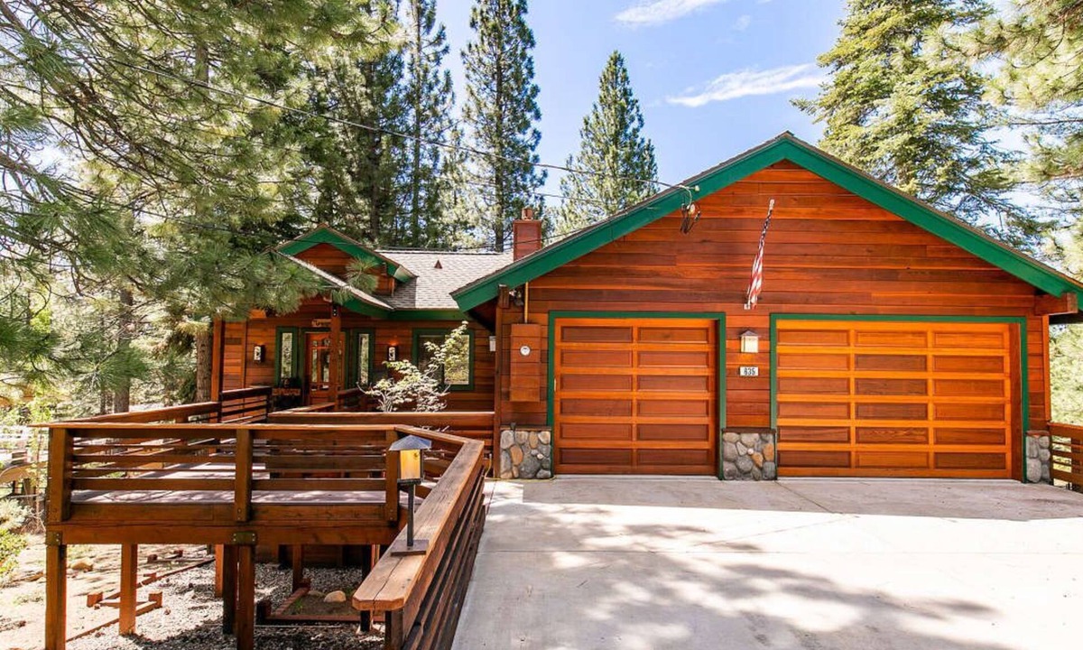 Incline Village House | Lake Tahoe/Incline Village - Crystal Peak Getaway - Luxury Home