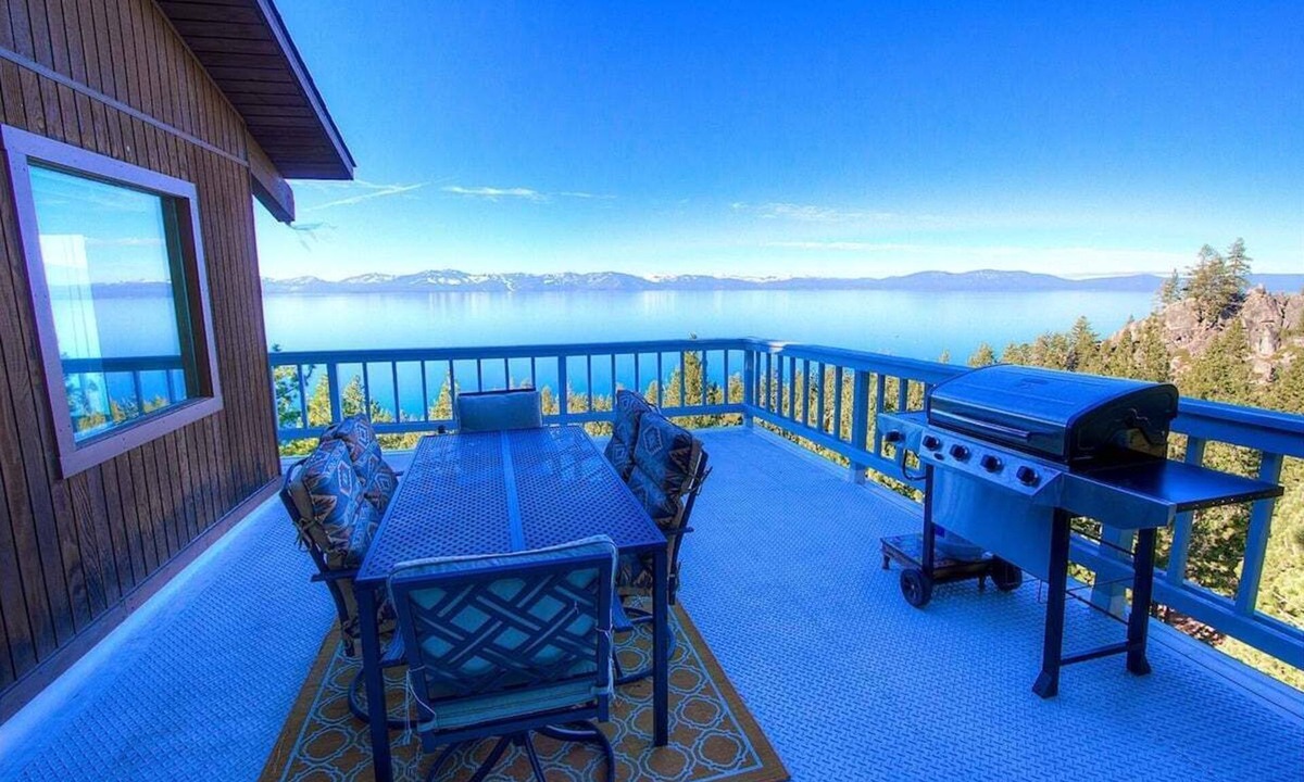 Glenbrook House | Lake Views | Sauna | Game Room | BBQ | Bar