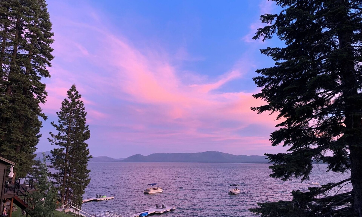 Westwood Cabin | Lakefront Chalet with 3 bedrooms, private dock, and stunning views!