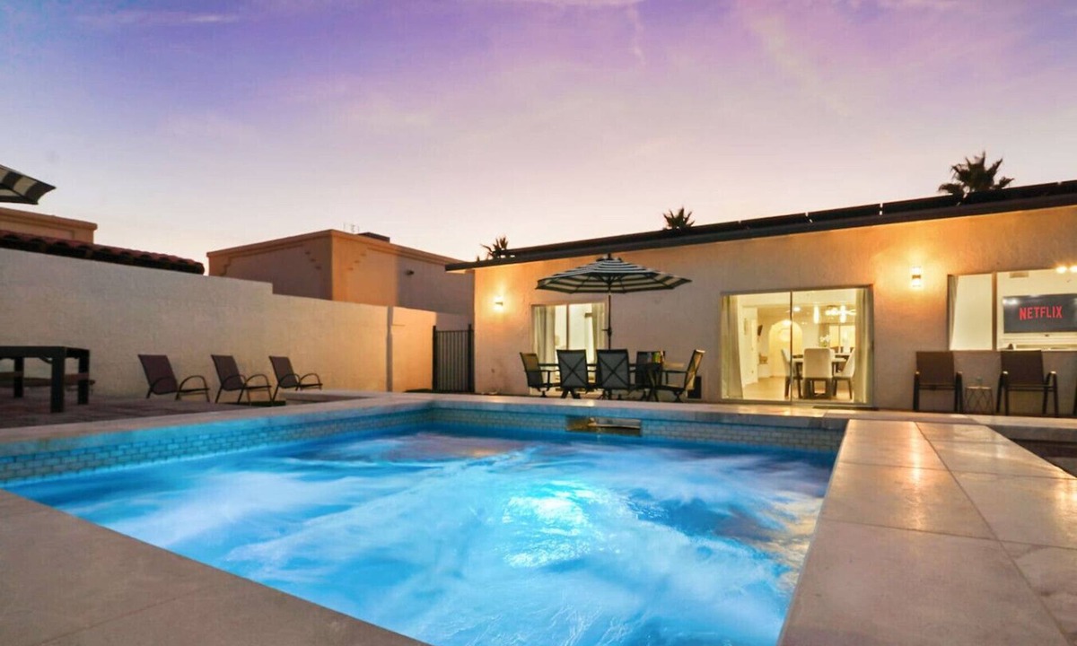 Lake Havasu City House | Lakeside Terrace | Sleeps 22 | Pool + Spa & Views