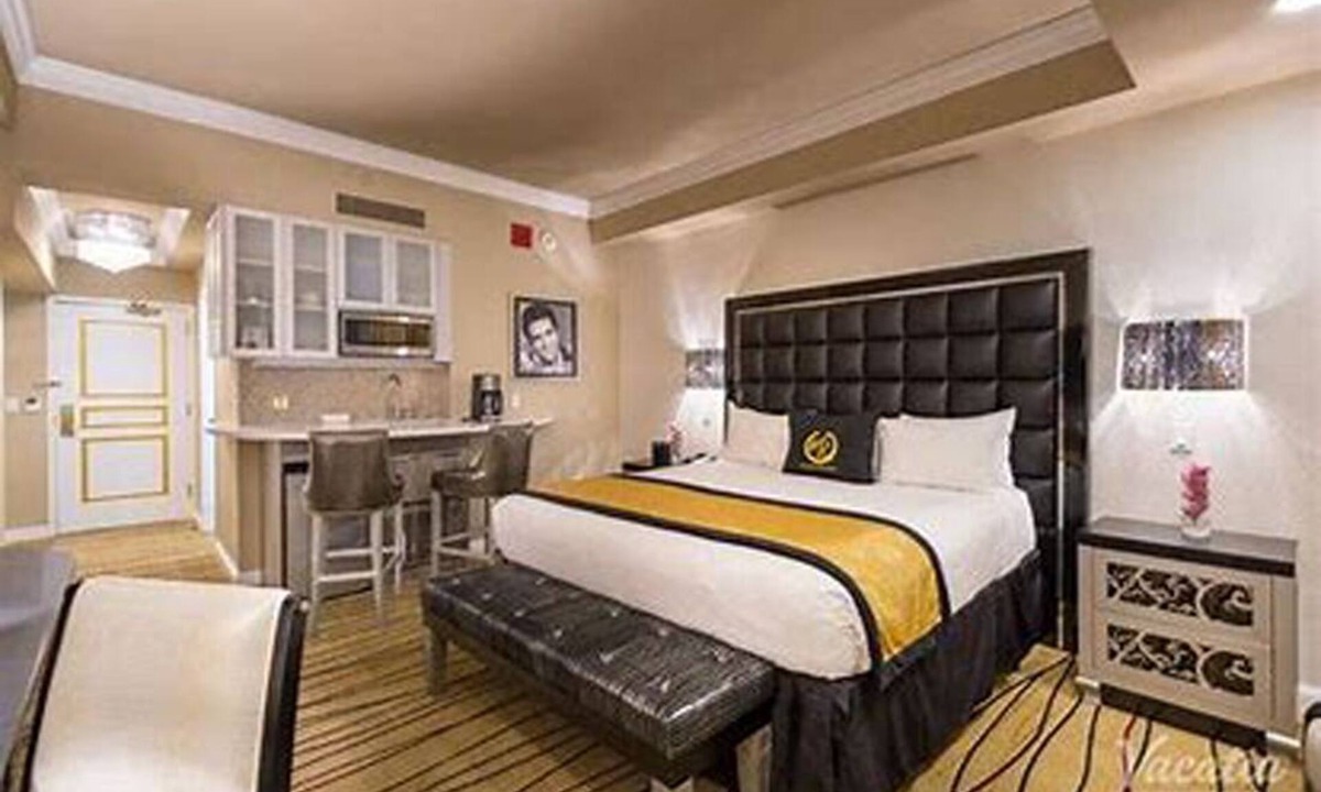 Winchester Villa | Las Vegas Convention Center adjacent with great view 2bdrm lockout with WiF