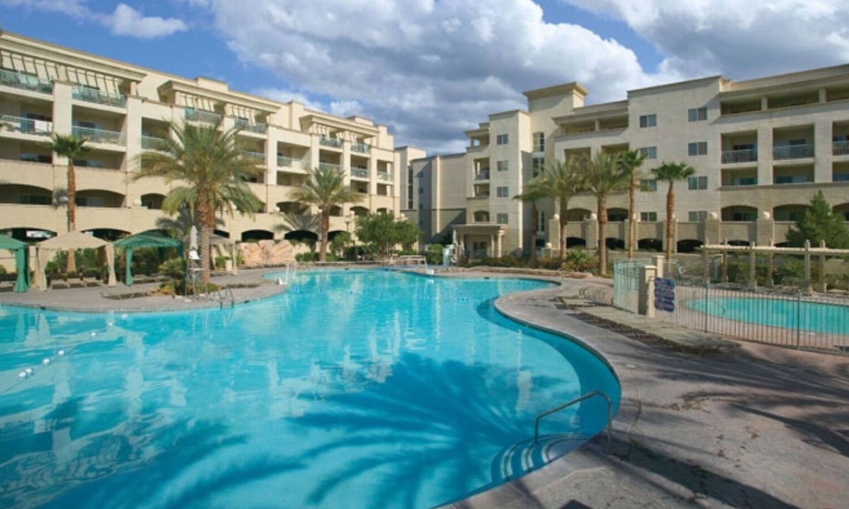 Enterprise Condo | Las Vegas | Premium Vegas Retreat | Pool + Hot Tub | 2BR