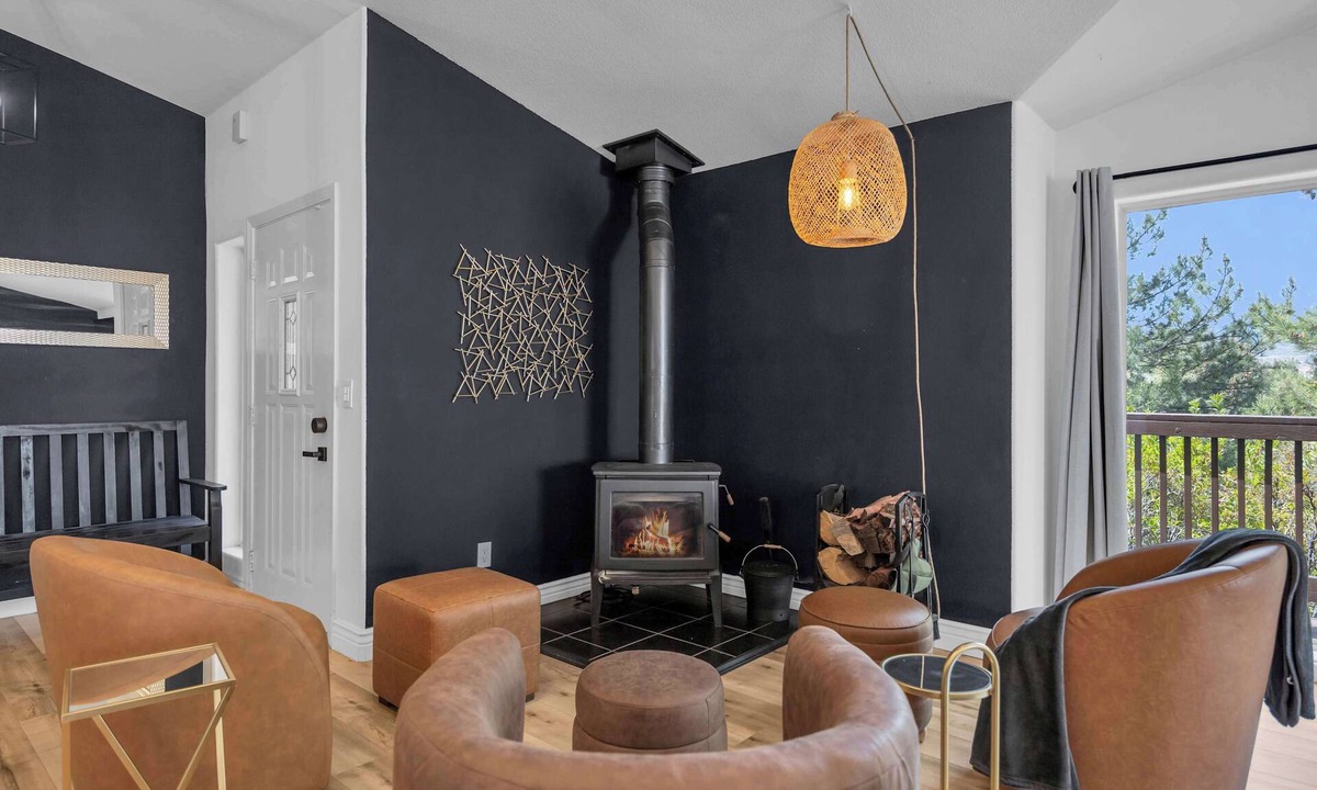 Virginia Foothills House | Long-Term Home S-Reno|18 Mins 2 Downtown|Sleeps10