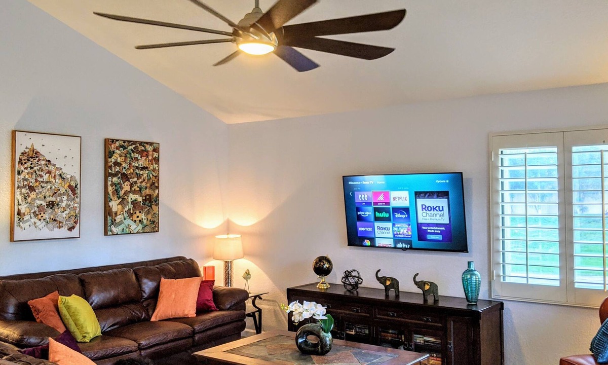Cathedral City Condo | Lovely 2 Story Condo in Gorgeous Gated Community