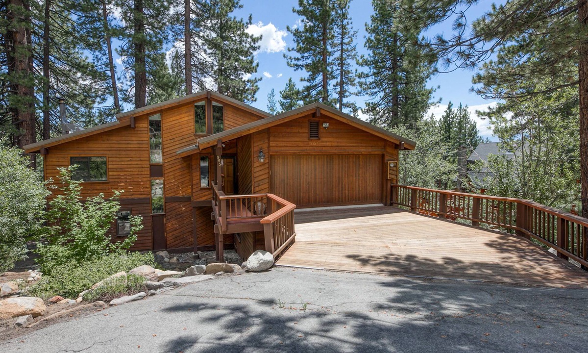 Incline Village House | Lunar Lakeview Haven