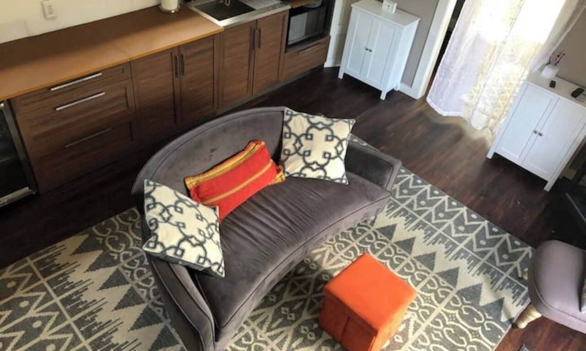 Whitefield House | Lux Waterfront Cottage & Guest House