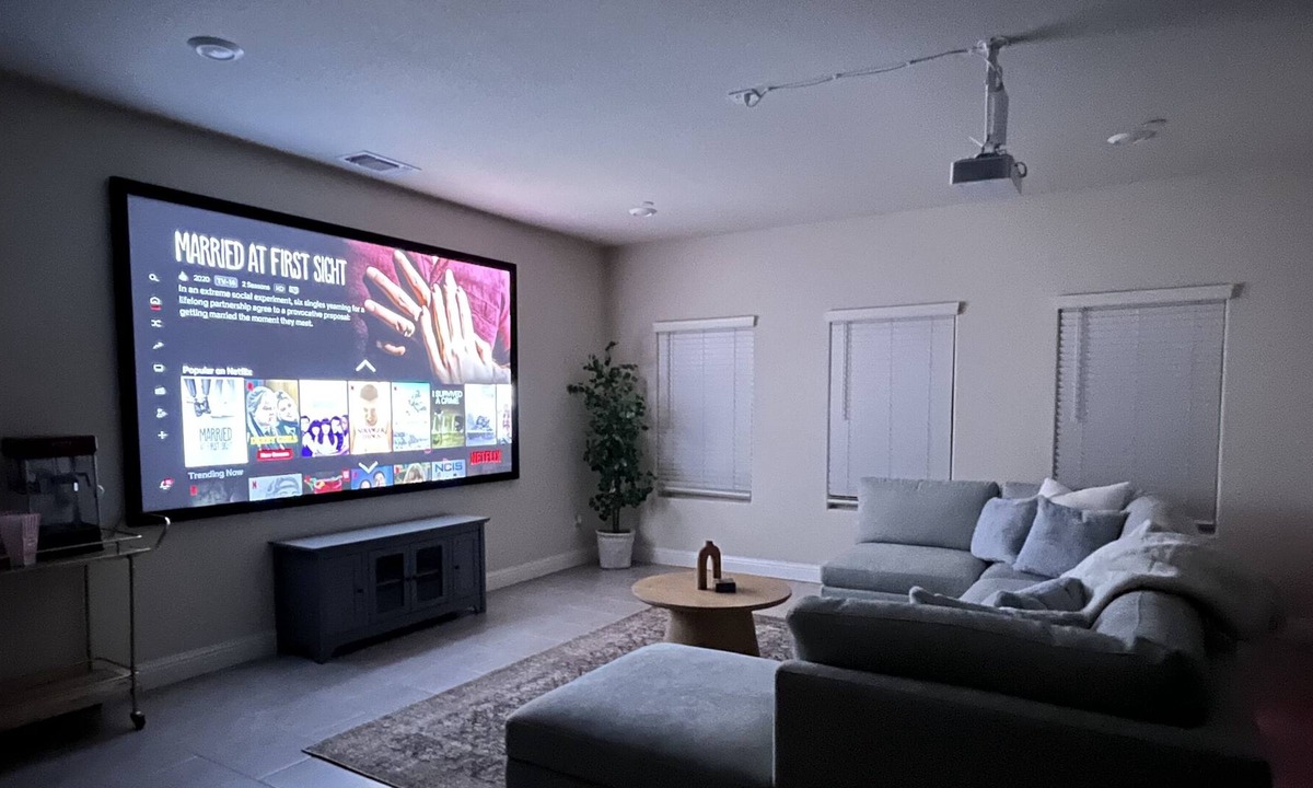 Merced House | Luxury home 120” theater, near park and UC, 中文