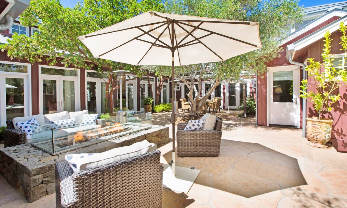 Napa House | Luxury Home in 5 Star Resort.