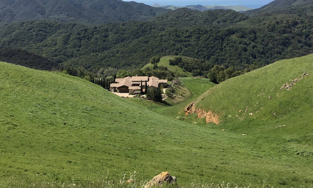 Atascadero House | Luxury Ocean View Ranch Retreat