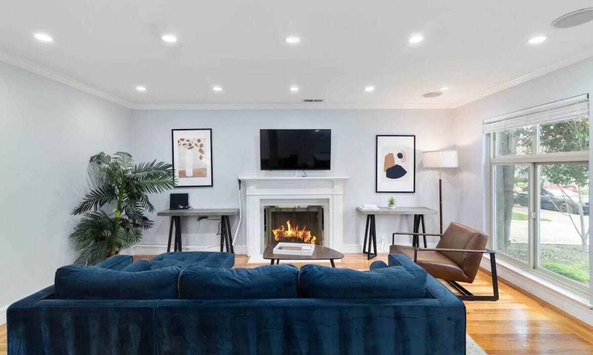 San Jose House | @ Marbella Lane-Cozy 3BR Home 12-Min to Levi's