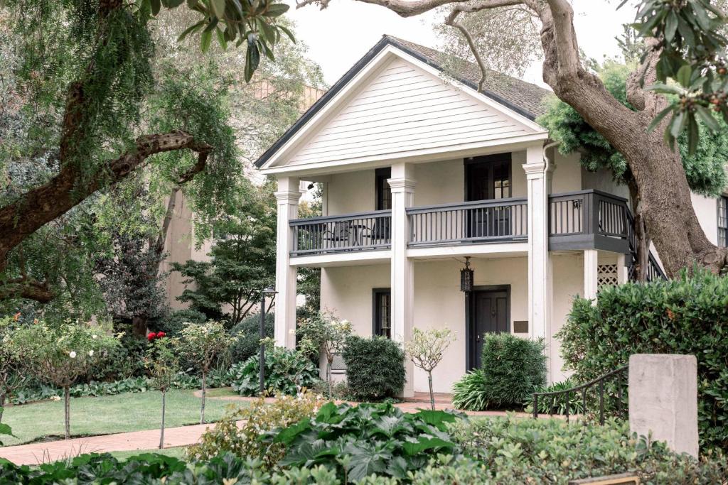 Old Monterey Hotel | Merritt House Hotel