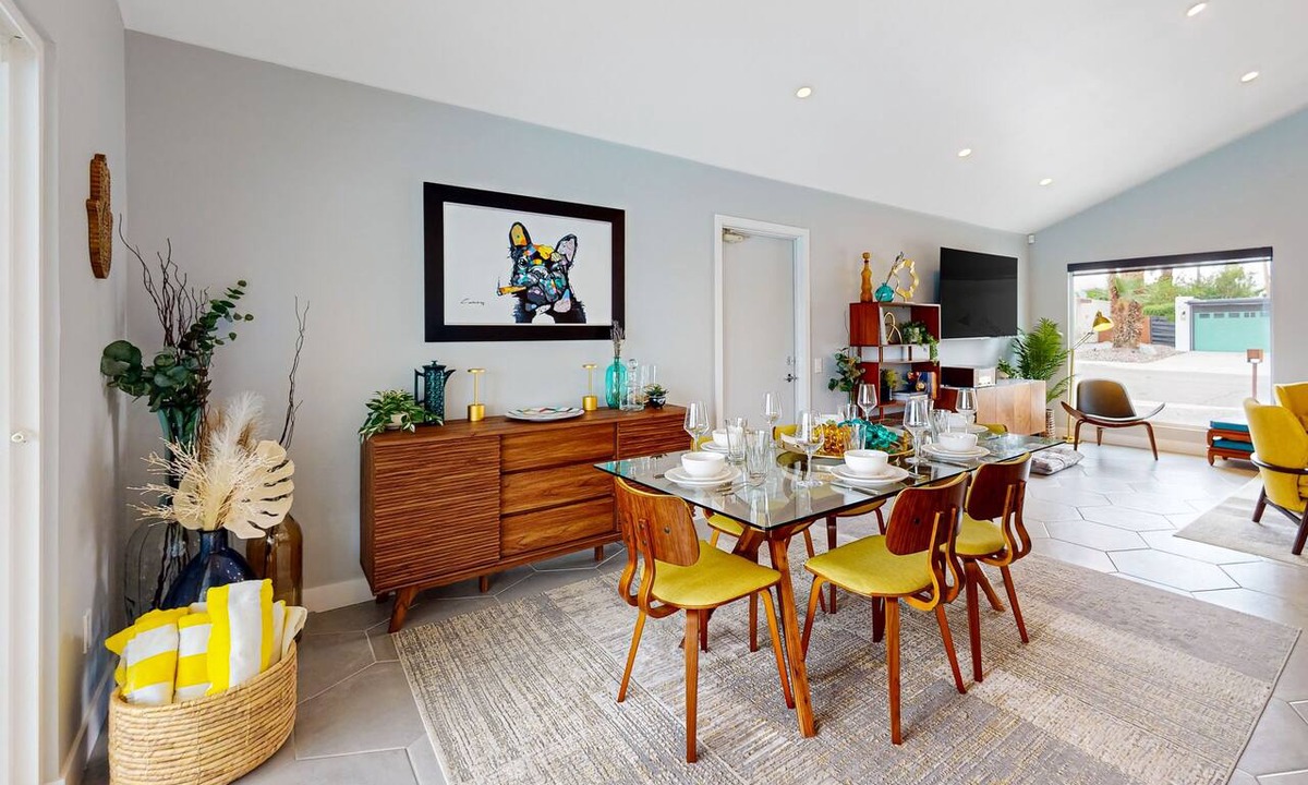 Vista Norte House | Mid-century modern hacienda with pool, outdoor kitchen, & fireplace - dogs ok