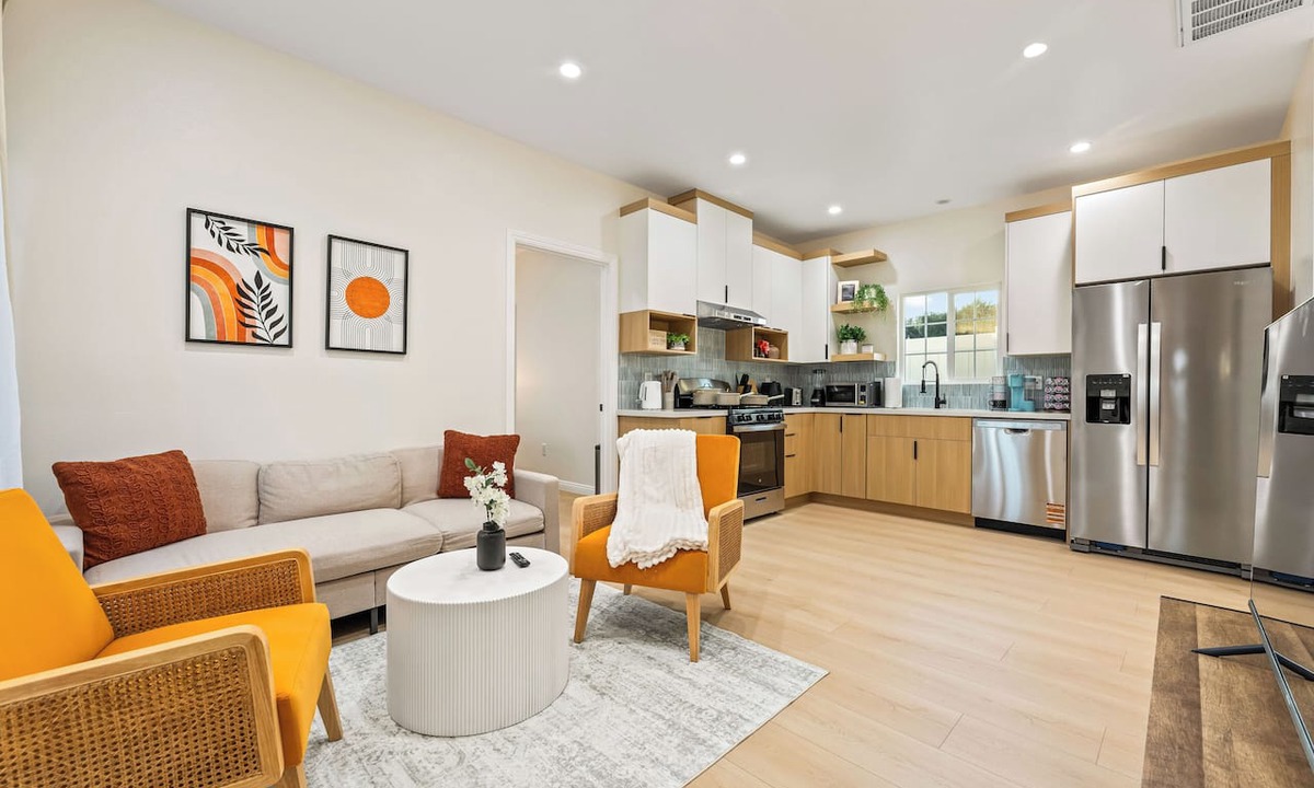 Southwest Anaheim Apartment | Modern 2BR Guesthouse Private Entry Minutes to Disney Anaheim Easy Parking