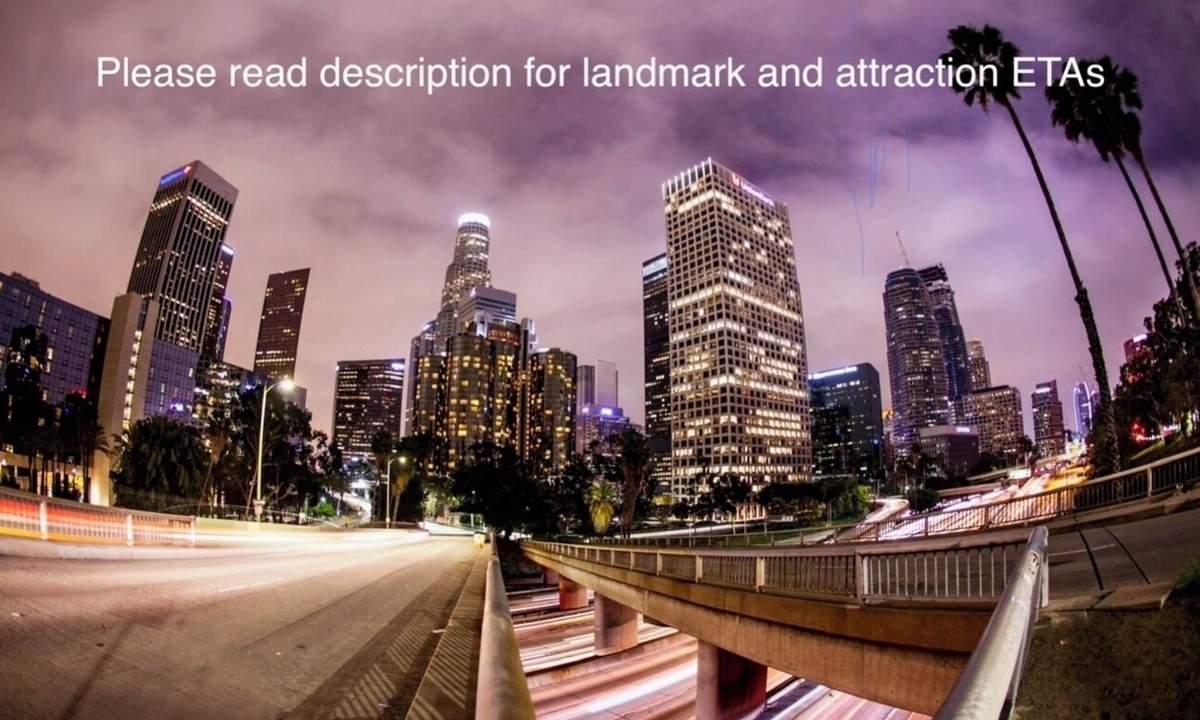 Vernon Apartment | Modern DTLA Apt with City View/Private Parking