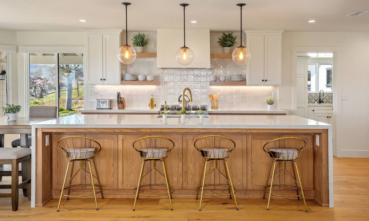 Paso Robles House | Modern Farmhouse w/pool, hot tub & spectacular views