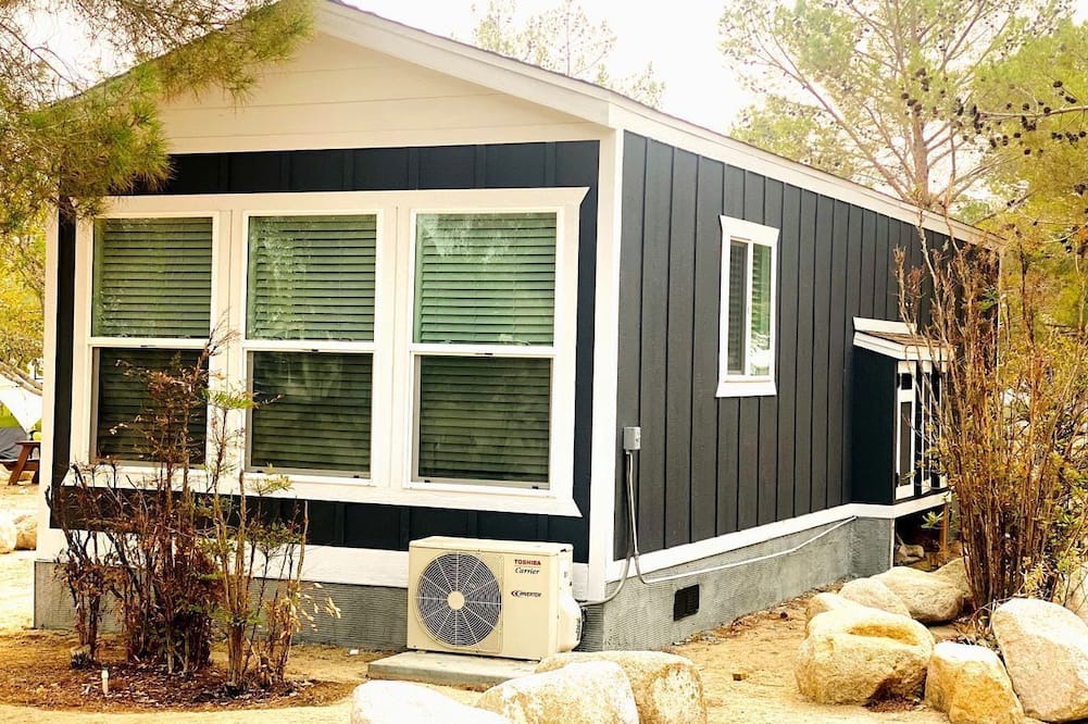 Lone Pine Cabin | Modern Tiny Home with Mountain Views Near Mt. Whitney, Lone Pine, California