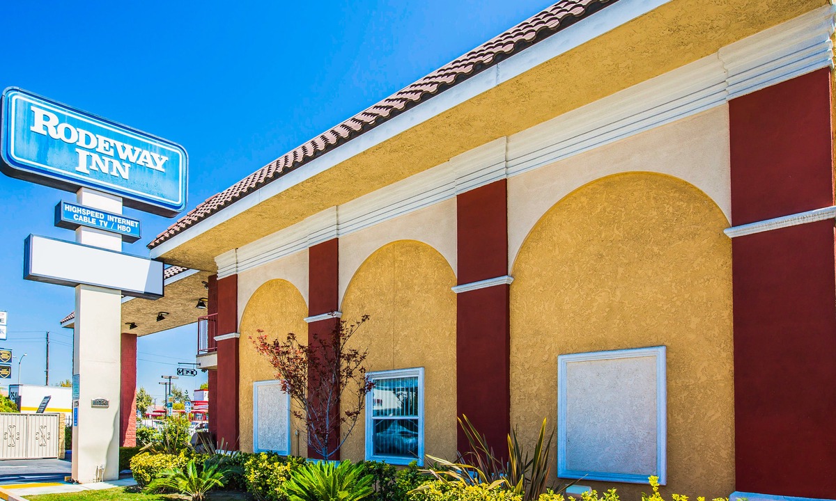 Norwalk Hotel | Motel 6-Norwalk, CA