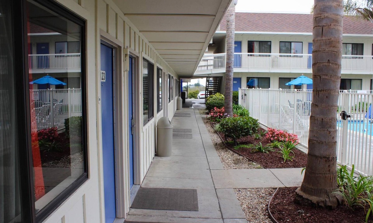Pismo Beach Hotel | Motel 6 Pismo Beach, CA