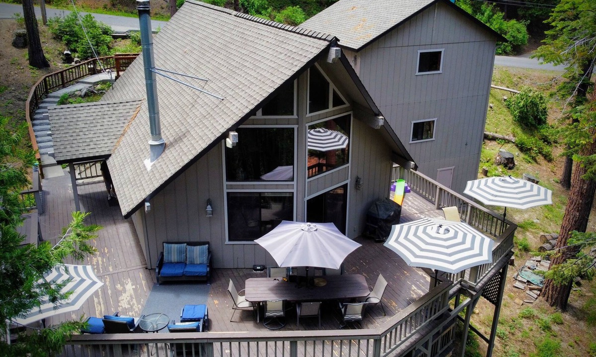 Cold Springs House | Mother's Day Gift- At The Cabin House! Pinecrest Lake in 5 min Away and OPEN!