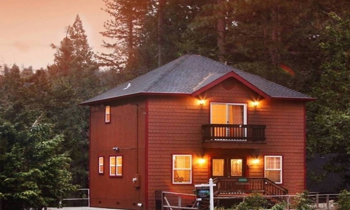 Long Barn Cottage | Mountain House Located near Pinecrest and Dodge Ridge