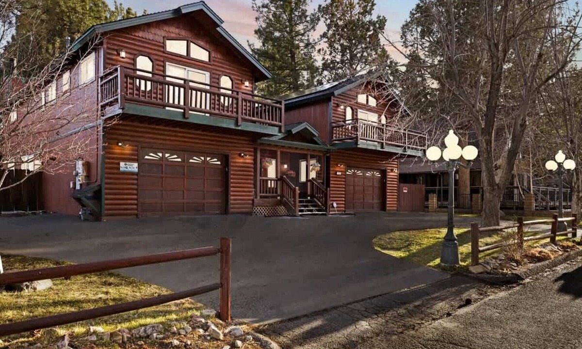 Big Bear City House | Mountain View Manor | 7BR · Hot Tub · Barrel Sauna