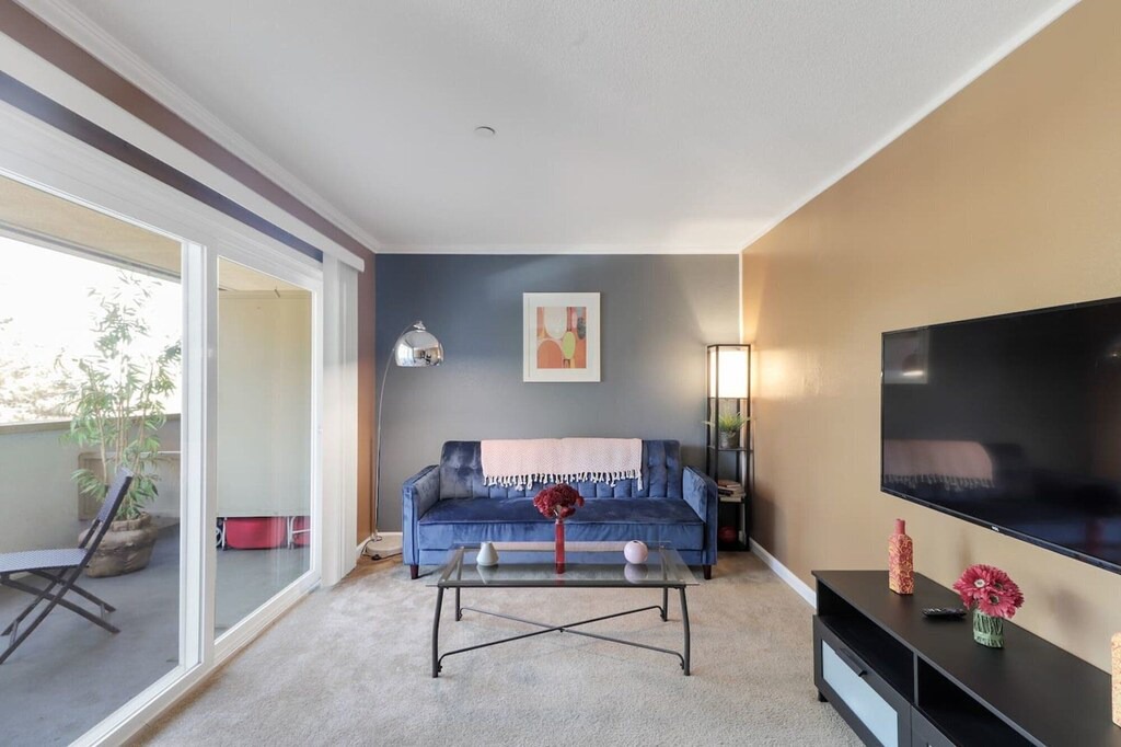 San Bruno Apartment | ❤️NEW! Ultra sleek 5 min to SFO, BART, Train