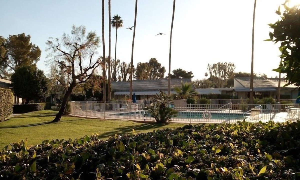 Sunrise Villas Condo | NO LONGER AVAILABLE