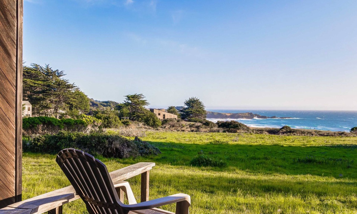 Sea Ranch House | Obie Bowman-designed home with private hot tub near Black Point
