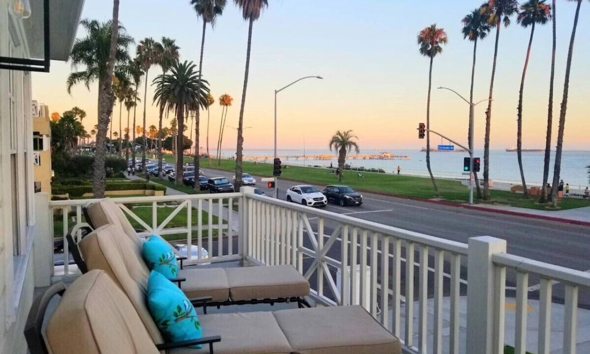 Bluff Park House | Ocean Boulevard Beachfront Home