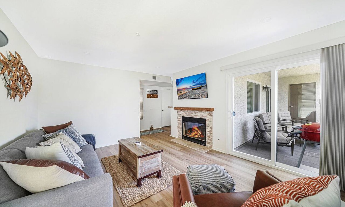 Monarch Beach Condo | Ocean Close Escape 1BR/1BA Walk to Beach Sleeps 4 - Starboard Charm!