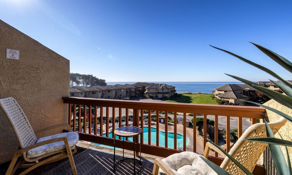 Rio del Mar Condo | Ocean View 2br Remodel @ Seascape's North Bluff!