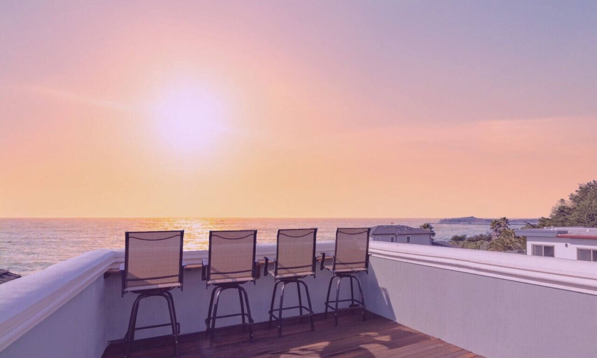El Granada House | Ocean Views, Steps 2 Beach, Hot Tub, BBQ, Fire Pit