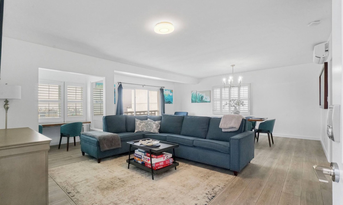 El Porto Apartment | Oceanfront Penthouse