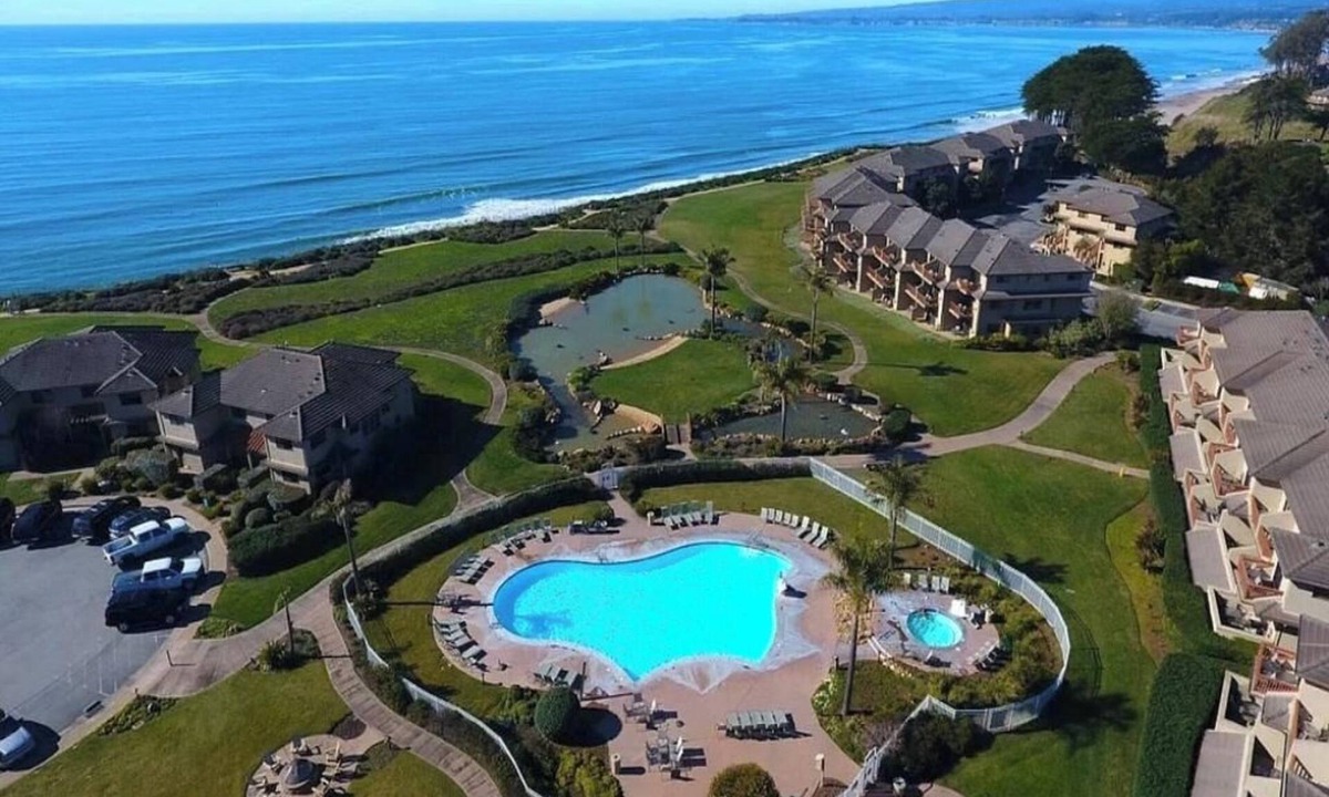 Rio del Mar Hotel | One Bedroom Suite Garden