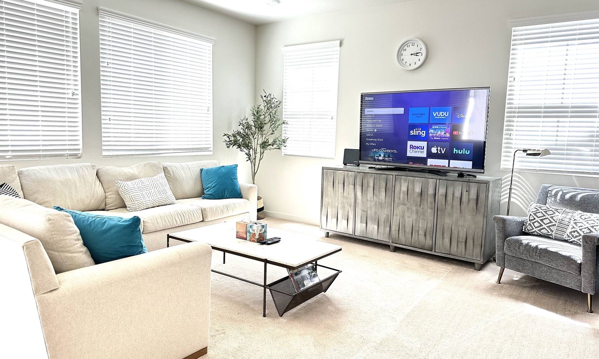 Upland Villa | Ontario Mills & Claremont colleges single Villa
