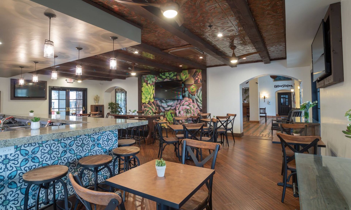 Pismo Beach Hotel | Oxford Suites Pismo Beach