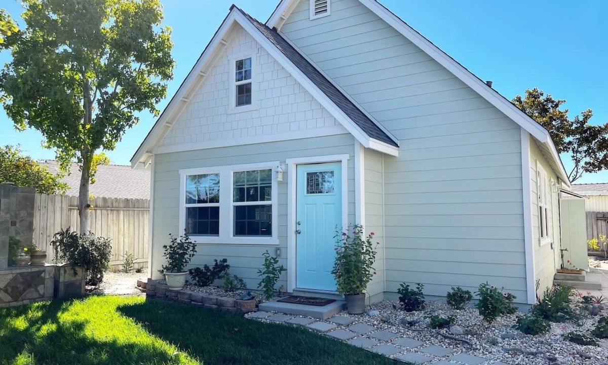 Santa Maria Cottage | Parkside Cottage: BBQ|Park|W/D|1 bdrm|Wineries|Hiking|Golf|20 min-beach