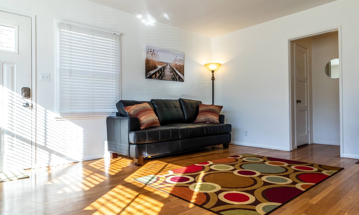 Fort MacArthur Apartment | Peaceful and Playful by the Pacific Ocean
