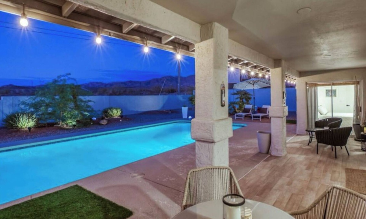 Lake Havasu City House | Peaceful Paradise with Views, Deep Private Pool