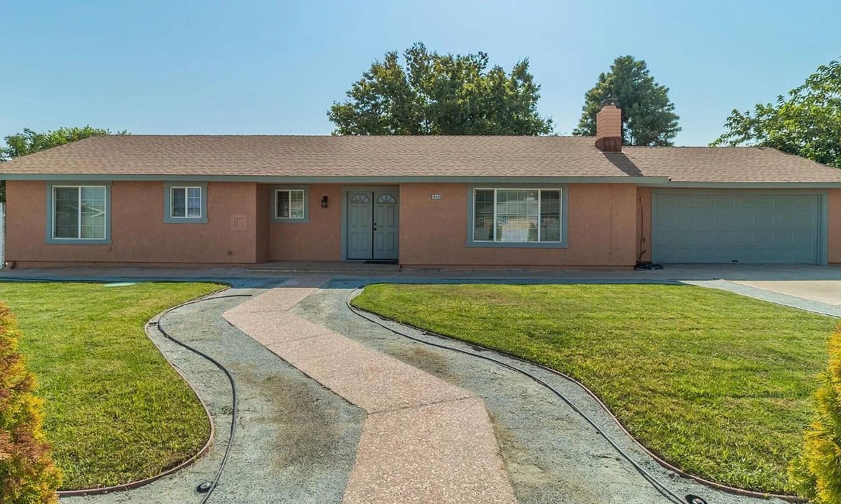 Madera House | Perfect 5-bedroom house in awesome Madera for your getaway
