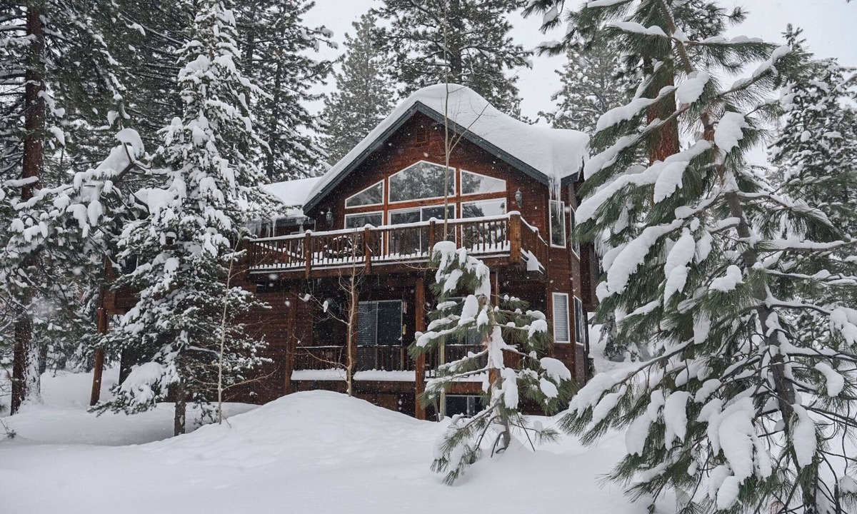 Angora Highlands House | Perfect Family Home in the Angora Highlands