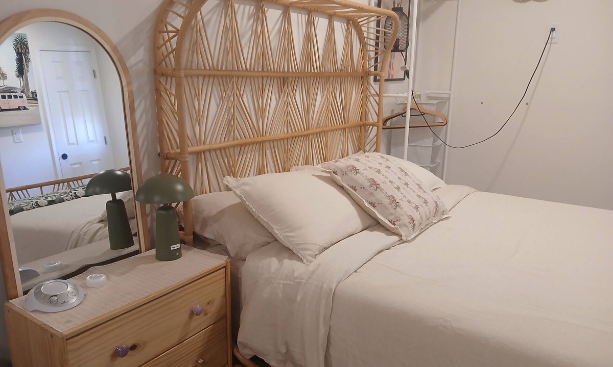 El Cajon Apartment | Perfect studio: solo, couple or family+kids. Sleeps 4 adults comfortably + crib