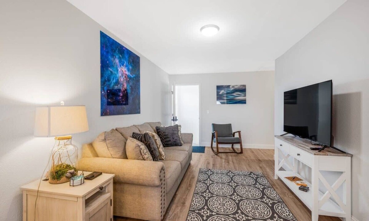 Santa Maria House | Pet-Friendly, Stylish Home w/Backyard Oasis