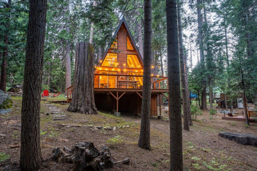 Sierra Cedars House | Pine Haus-Remodeled Family A-Frame