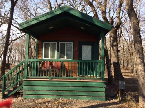Lincoln Acres Resort | Pio Pico Camping Resort Studio Cabin 7
